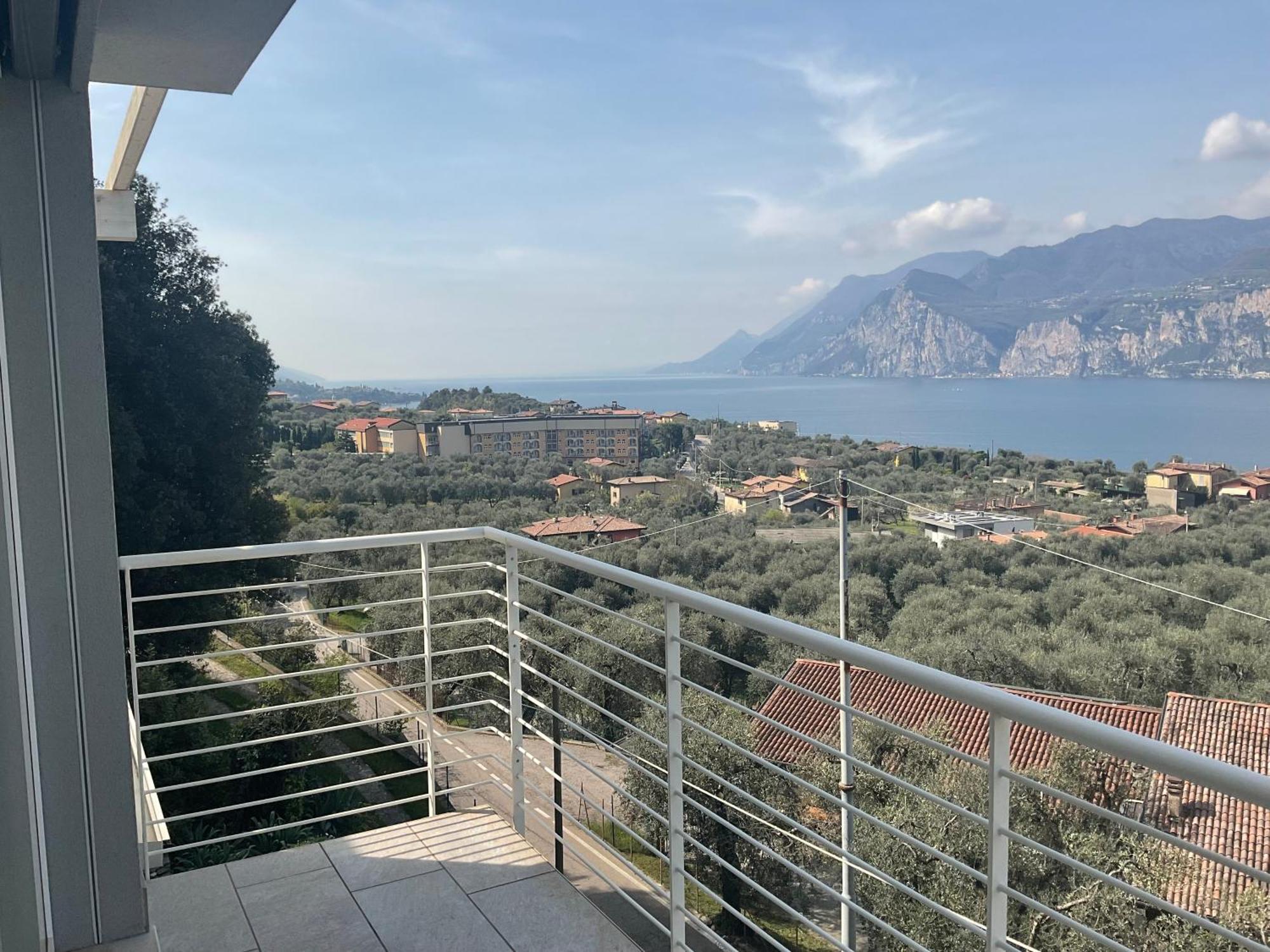 Gabizza Singola Con Jacuzzi Privata Villa Malcesine