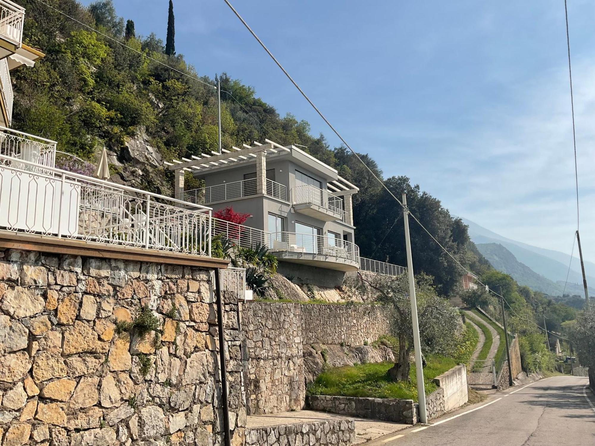 Gabizza Singola Con Jacuzzi Privata * Malcesine