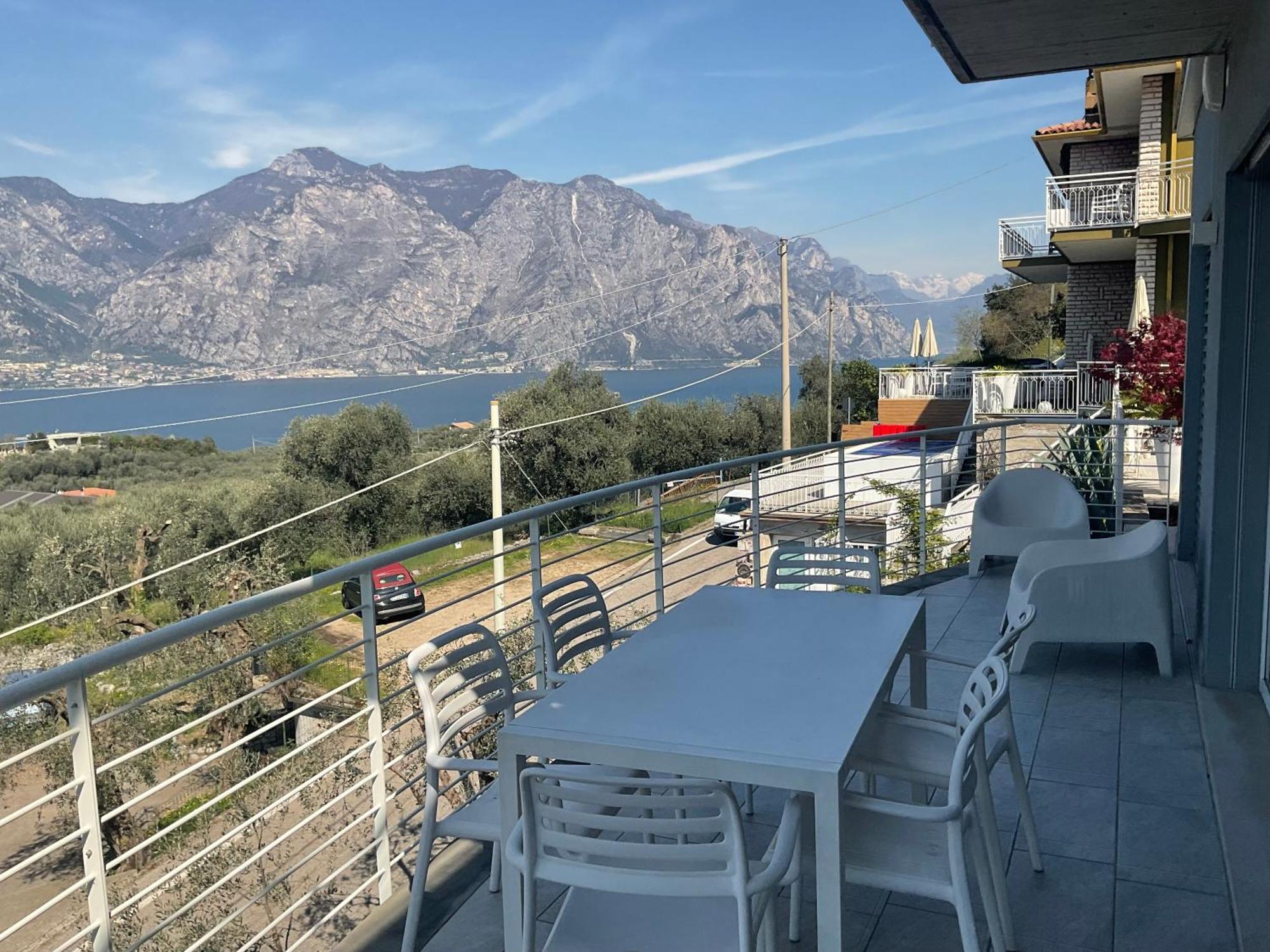 Villa Gabizza Singola Con Jacuzzi Privata Malcesine