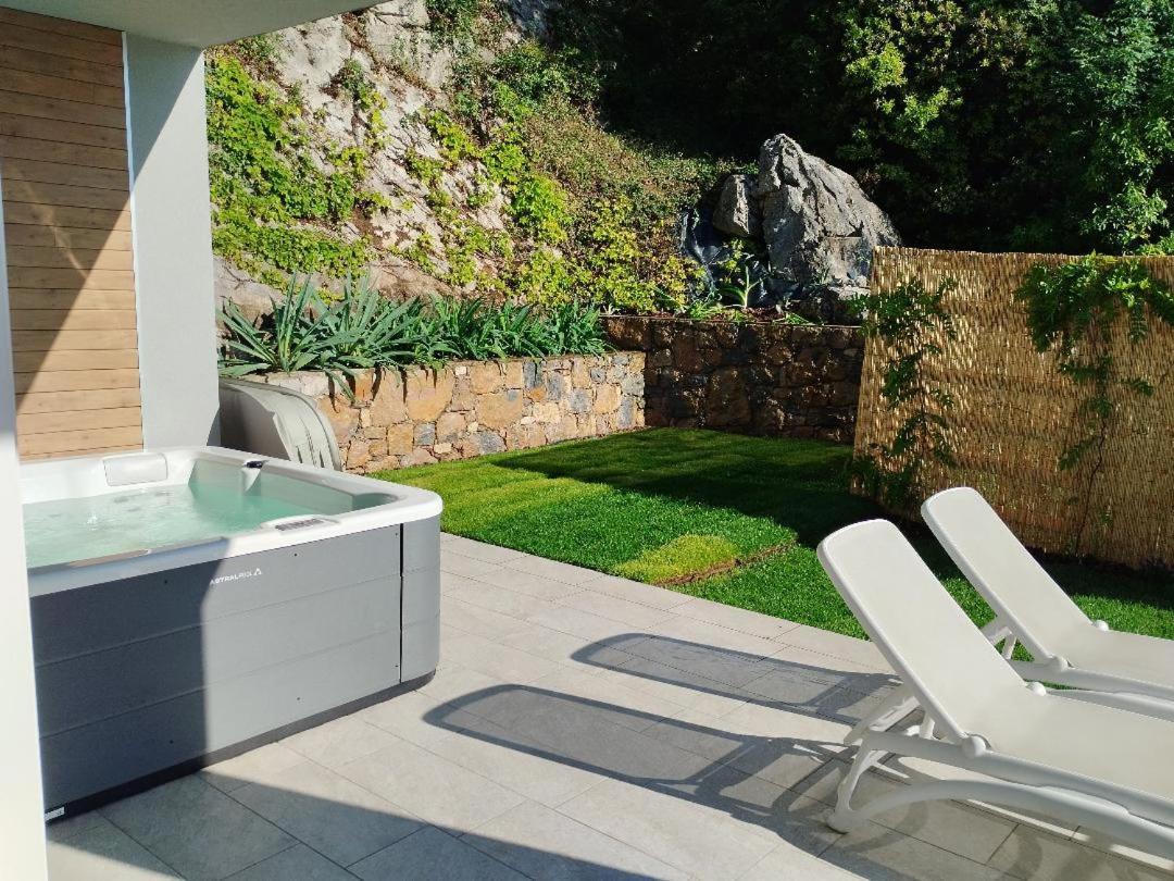 Villa Gabizza Singola Con Jacuzzi Privata Malcesine