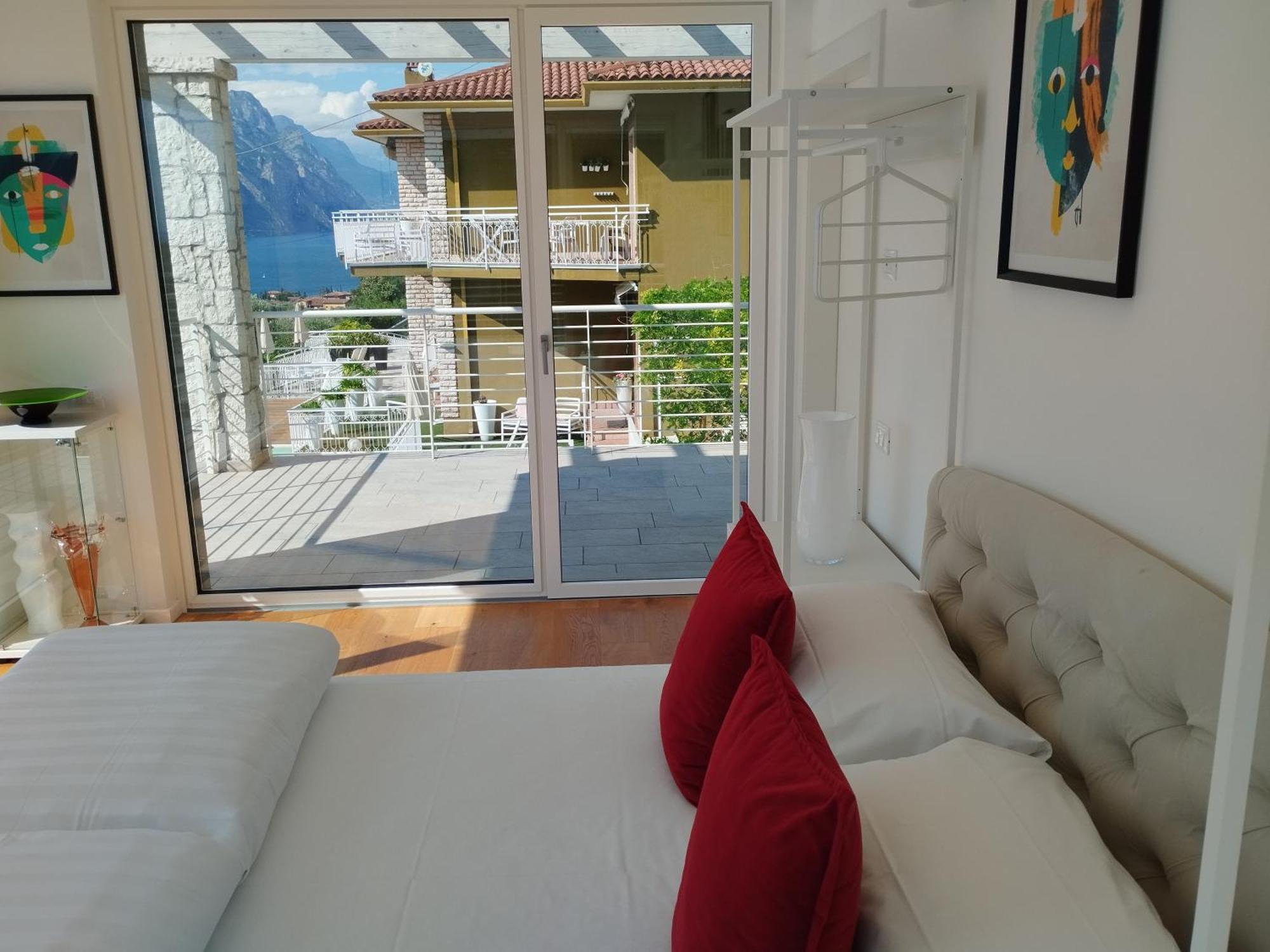Gabizza Singola Con Jacuzzi Privata Villa *