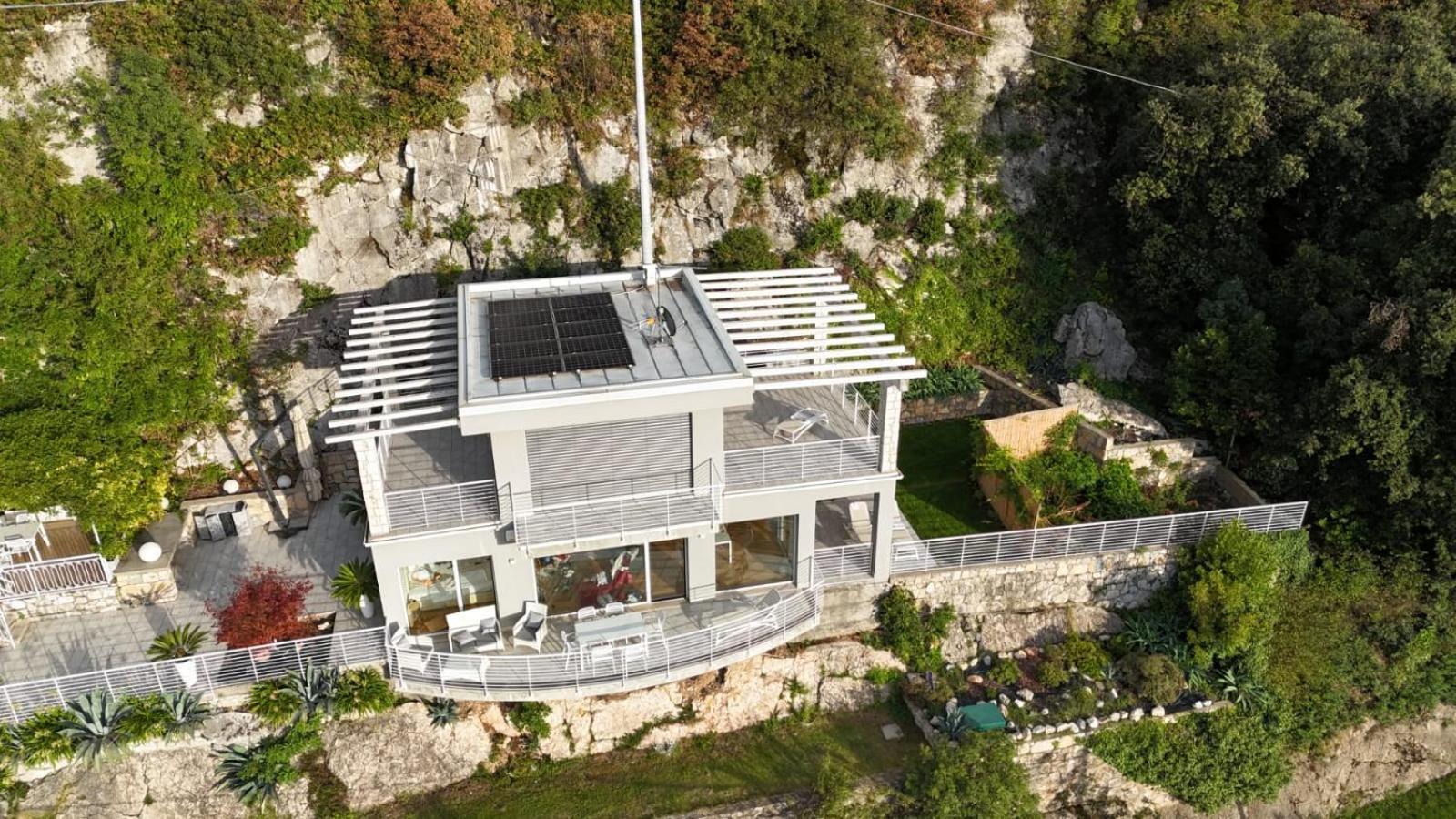 Gabizza Singola Con Jacuzzi Privata * Malcesine